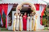 Nhân Sự Bê Mâm Quả